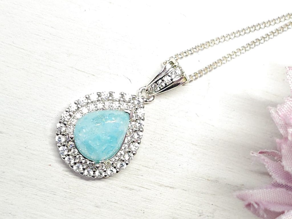 Pregnancy test jewellery